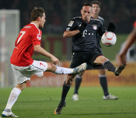 这给了郑钦 这给了郑钦